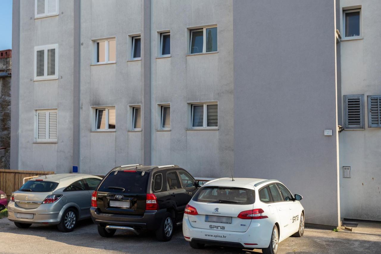 Apartman Izis Centar Pule PUY Exterior foto