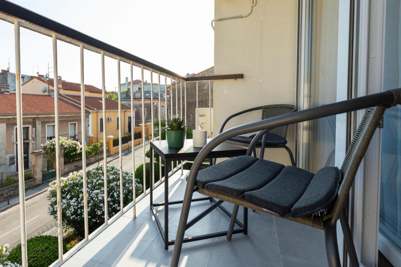 Apartman Izis Centar Pule PUY Exterior foto